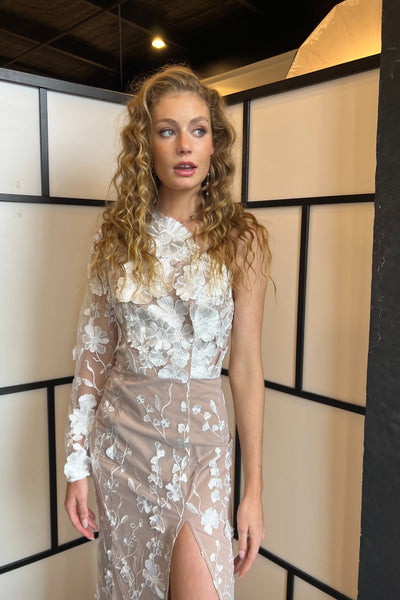 Ellery 3D Flower Gown - Ivory Nude SIZE XS/6 ONLY