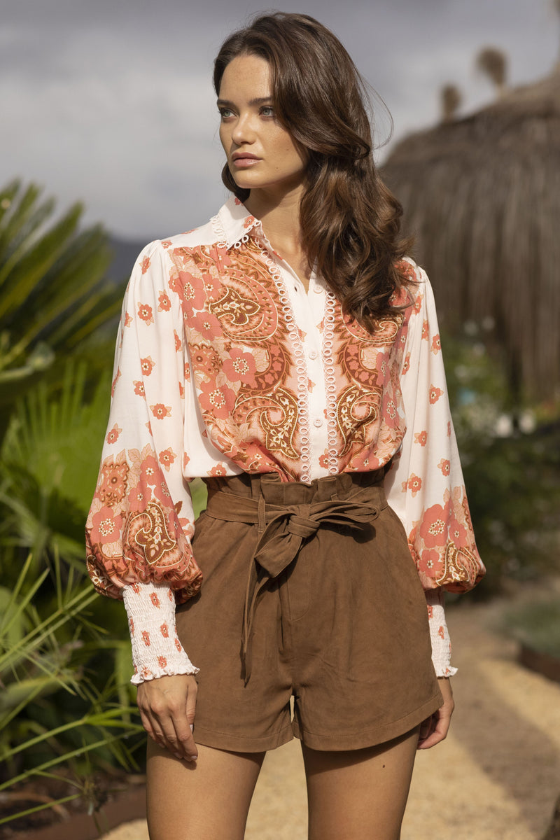 MISS JUNE PARIS CH116 Madelyn Blouse - Peach Paisley Floral – Smoke ...