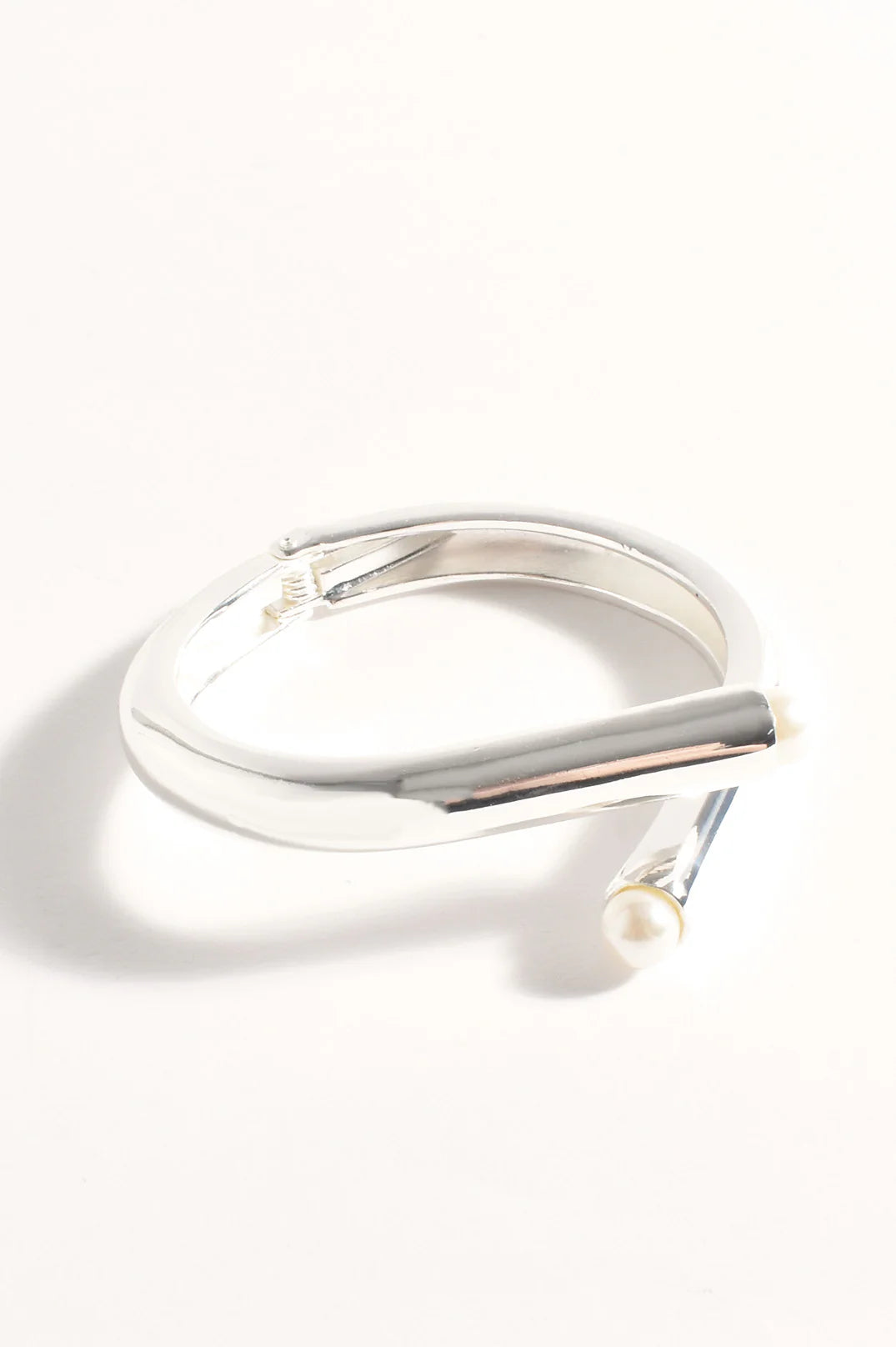 Hinged Pearl End Event Bangle - Silver
