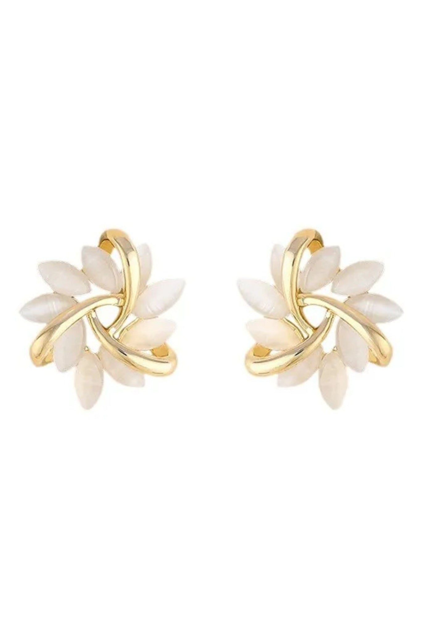 Elegant Flower Earrings - Gold/Cream