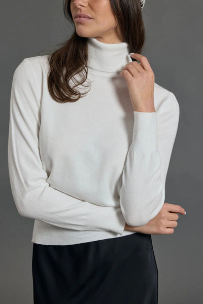 Falba Turtleneck Knit - White