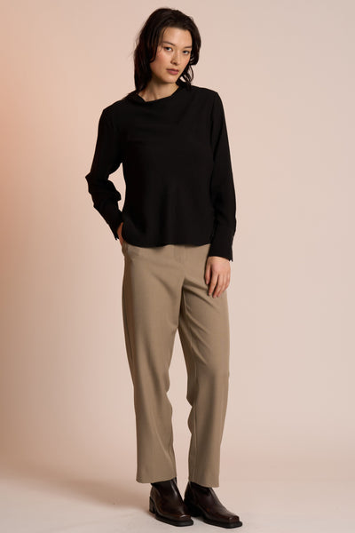 Ines Top - Onyx