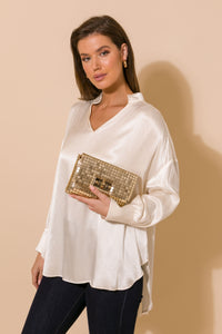 Large Chain Mesh Toggle Front Clutch - Gold