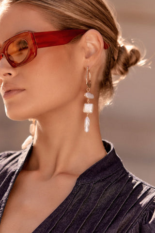 Lenni Geo Pearl Drop Hoops - Cream Gold