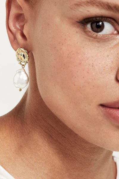 Lucille Pearl Earrings - Gold