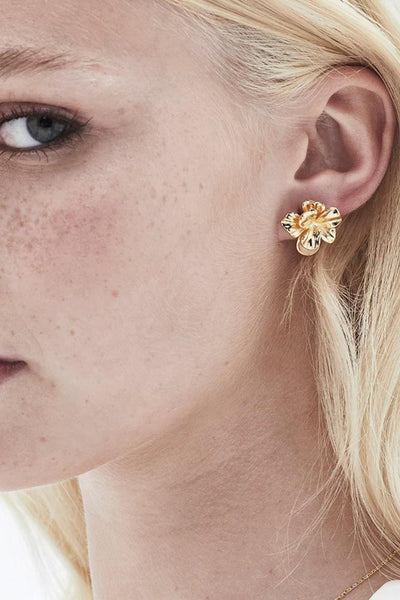 Maisy Flower Earrings - Gold
