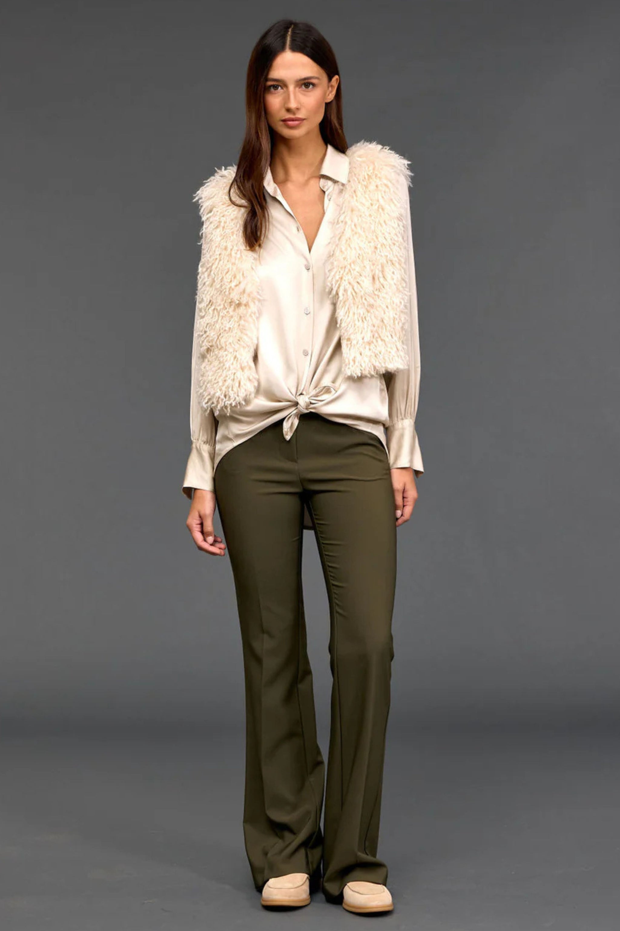 トップス Lauren. compact fur vest LAUREN VIDAL STOCKISTS Moka Faux Fur Vest - Creme – Smoke