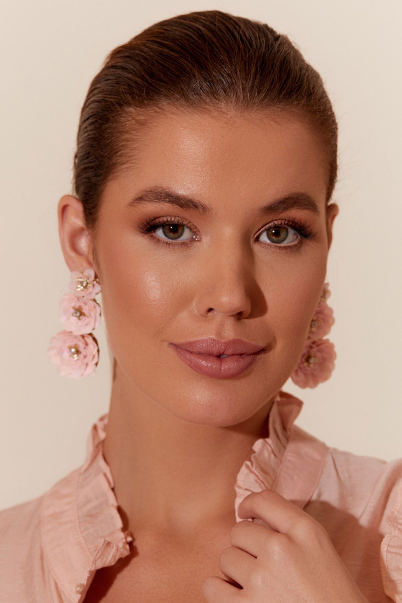 Sequin Floral Event Earrings - Pink