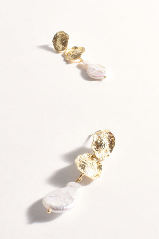Textured Metal Pearl Drop Earrings - Gold