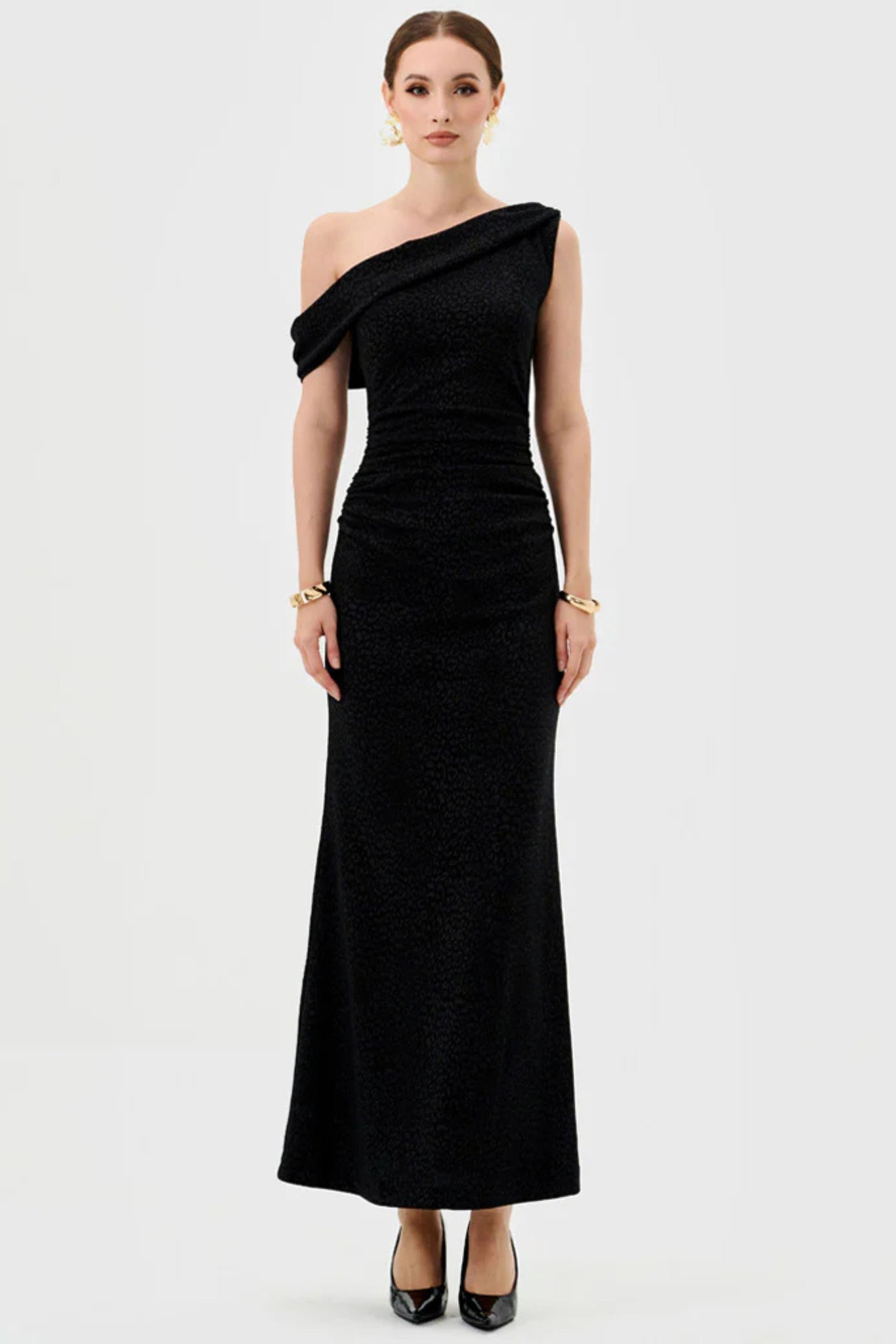 Thaliah Drape Off Shoulder Maxi - Black