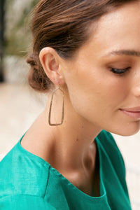 Beaten Obelisk Shape Hook Earrings - Gold