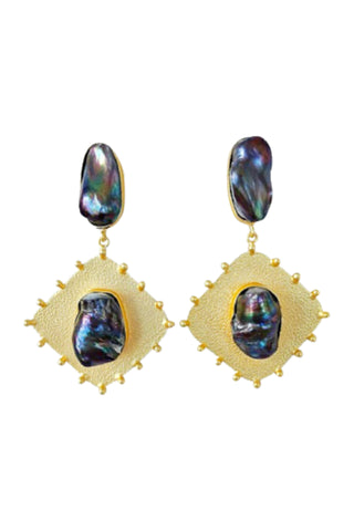 Dominique Earring - Mother of Pearl