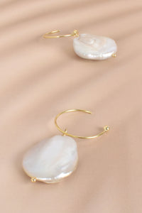 Flat Pearl Curved Hook Earrings - Cream Gold