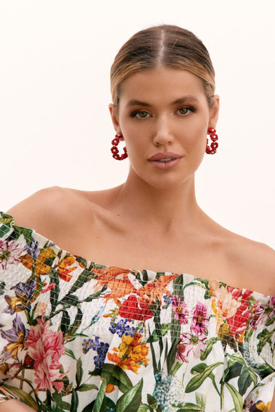 Floral Detail Hoop Earrings - Red