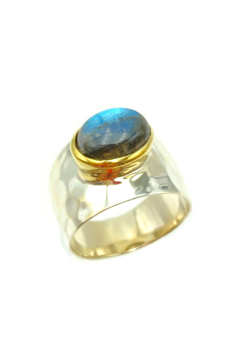 Labradorite Hammered Ring - Silver 925