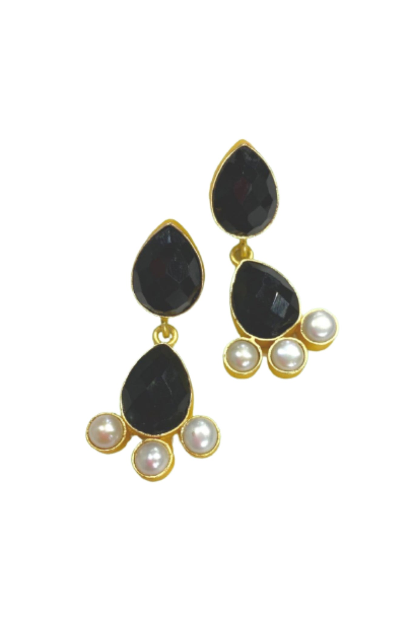 Titana Earring - Black