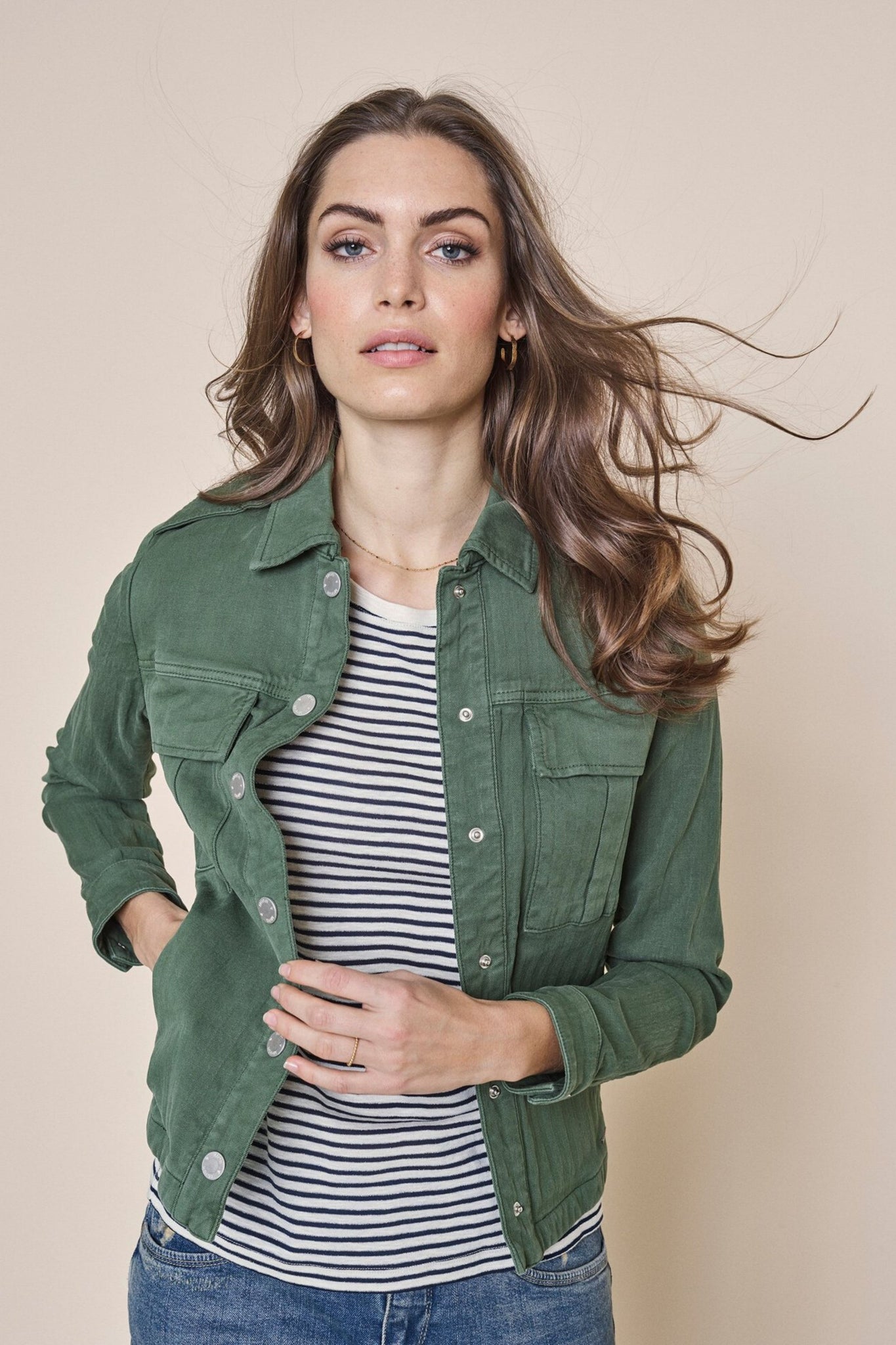 Mos Mosh Blaire Herringbone Jacket in Union Green. Khaki Green Denim Jacket with Boyfriend Fit. Double Breasted Pockets and silver hardware. 