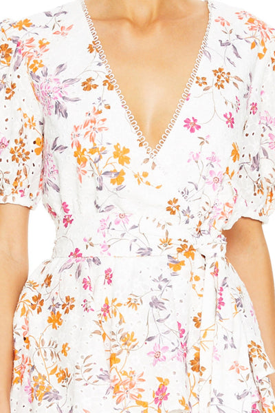 Buy Talulah Jasmine Vines Midi Dress Size 16 online now at Smoke and Mirrors Boutique. Shop Talulah Jasmine Vines Midi Dress XXL online with ZipPay and AfterPay. Talulah Size 16 Stockist. 