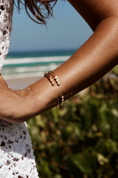 Crystal Pearl Cuff - 18k Gold