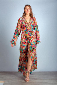 Buy Inoa Luxe Robe in Covent Garden online now at Smoke and Mirrors Boutique. Inoa Stockists. Inoa online stockists. Buy Inoa with ZipPay. Buy Inoa with AfterPay. Shop Inoa Silk Kaftans. 