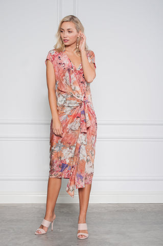 Buy Kamare Collective Dolly Dress now at Smoke and Mirrors Boutique. Buy Kamare Dolly Dress with ZipPay. Buy Kamare Dolly Dress with AfterPay. Buy Kamare with Free Shipping. 