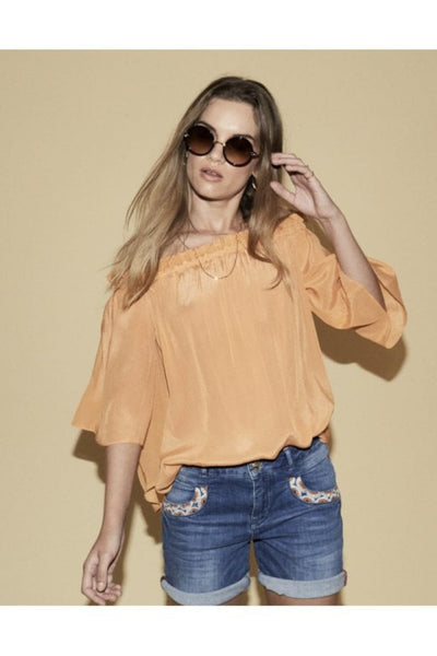 Buy Mos Mosh Ashley Blouse in Orange now at Smoke and Mirrors Boutique. Premium Mos Mosh Australian Stockist. Mos Mosh ZipPay and Mos Mosh AfterPay available. Buy Mos Mosh Australia with Free Shipping on all orders over $100.